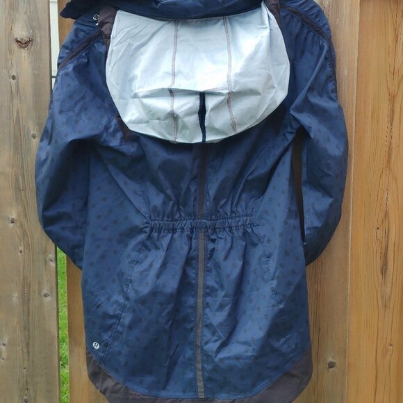 Lululemon Gather And Sprint Jacket Ghost Dot Deep Navy Black / Black Siz… - Picture 6 of 10